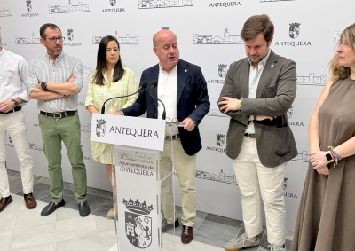 El nuevo cuartel de la Guardia Civil de Antequera da un paso decisivo al conseguir el alcalde Manolo Barón el compromiso por escrito del Ministerio del Interior de adquirir ya la parcela y poder culminar su construcción